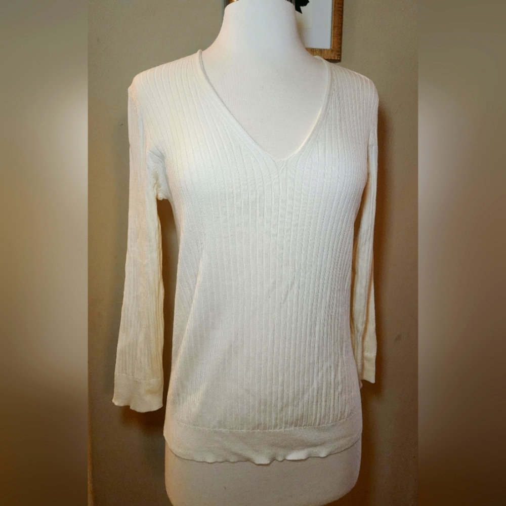 J. McLaughlin Anouk‎ Sweater Size Medium Egret White (Ivory)